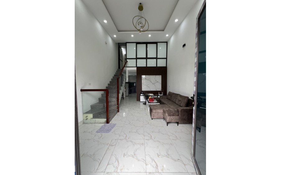 Cho thuê nhà riêng 2 tầng tại Lê Trọng Tấn, Định Công, Hoàng Mai 40m2, FUll nội thất, 9 Triệu